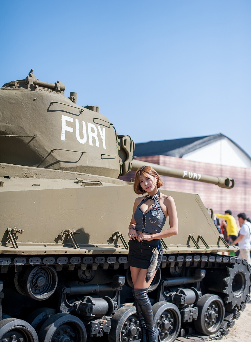 韩国顶级Showgirl许允美 釜山坦克世界 1